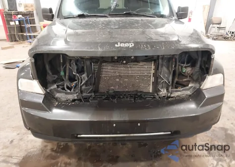 2011 Jeep Liberty Limited Edition из США, поврежденный, VIN 1J4PN5GK2BW530095